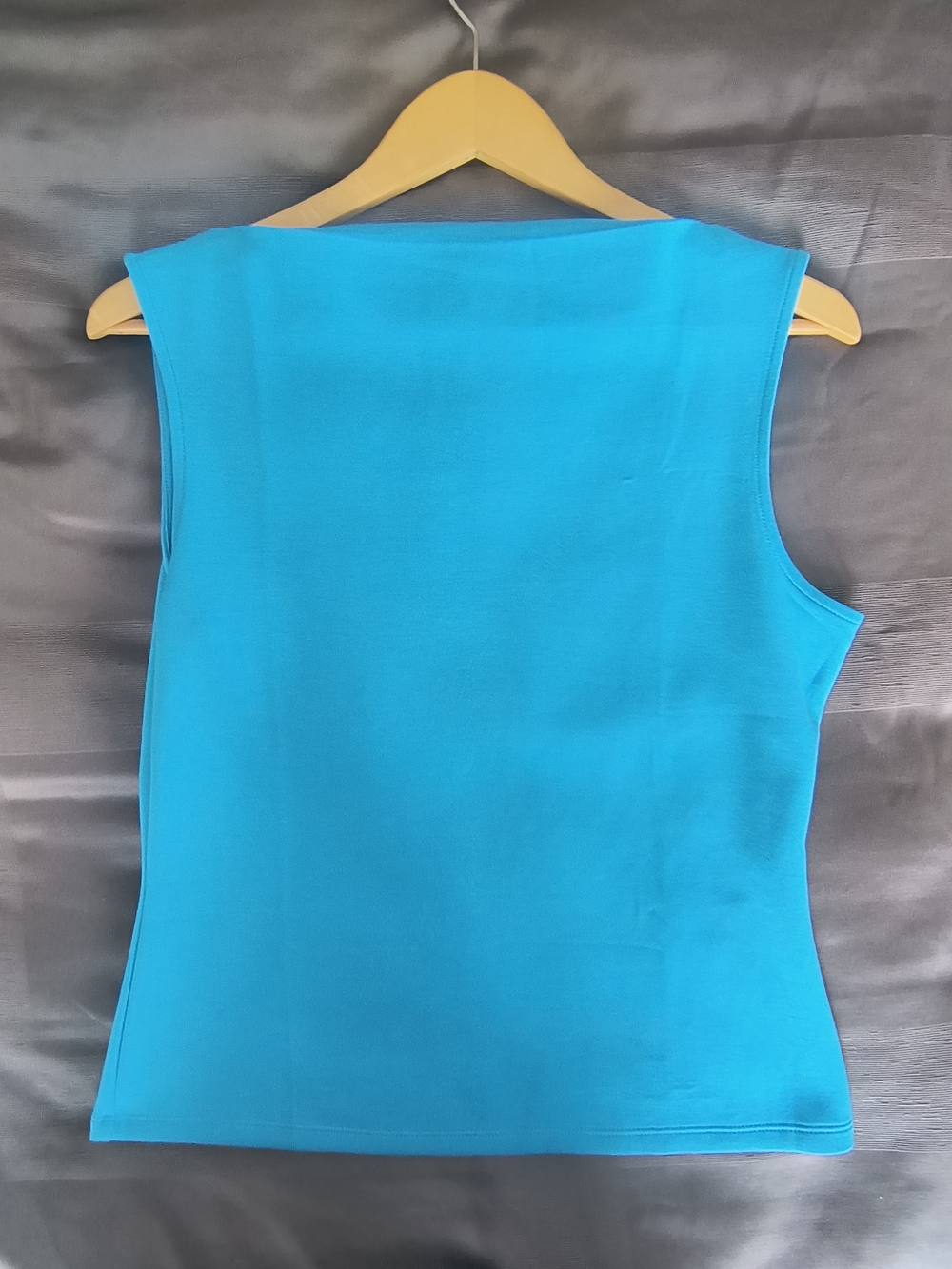 Banana Republic Soft Touch Turquoise Blue Sleeveless Top - Picture 2 of 6
